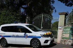 Renoir Müzesi'nden 10.5 Milyon Dolarlık Sanat Eseri Soyuldu 4 Renoir-Muzesi8217nden-10.5-Milyon-Dolarlik-Sanat-Eseri-Soyuldu-featured