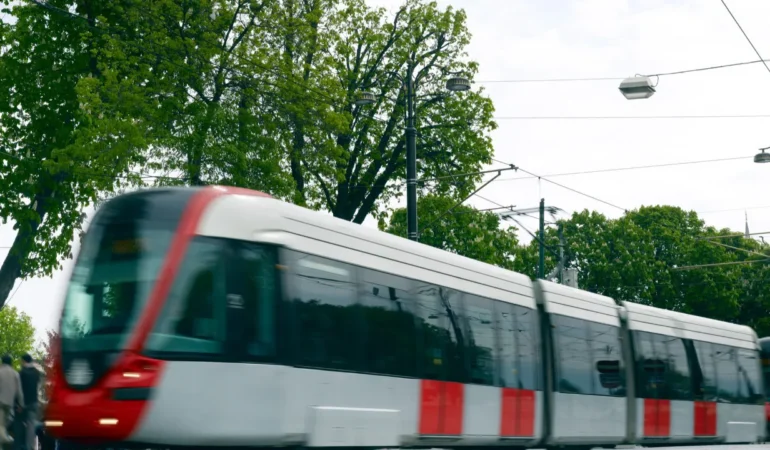 Sakarya8217ya-Yeni-Tramvay-Hatti-19-Istasyonlu-Proje-featured