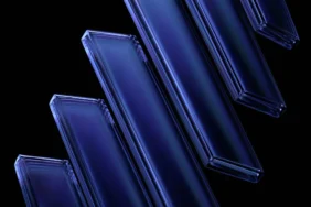 Samsung8217dan-Yeni-Katlanabilir-Telefon-Hamlesi-featured