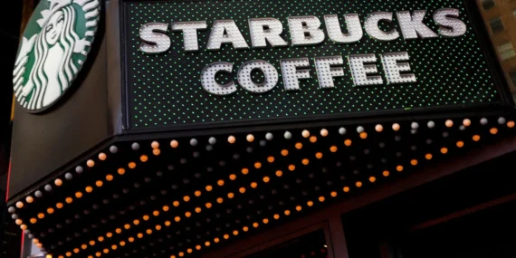 Starbucks Kuzey Amerika’da 250 Mağazasını Kapatıyor