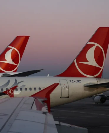 TGS Tarihi Rekor: 92 Bin Uçuş, 15 Milyon Yolcu 9 TGS-Tarihi-Rekor-92-Bin-Ucus-15-Milyon-Yolcu-featured