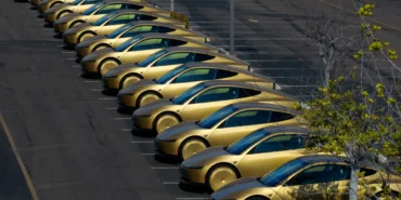 Tesla-Cybercab-Tanitimi-Sonrasi-Hisselerde-Sert-Dusus-featured