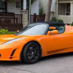Tesla-Roadster-Tanitimi-Ertelendi-Yeni-Tarih-15-Ekim-featured
