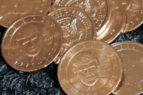 Trump Portreli 1 Dolar Para 250. Yıl İçin Çıktı 6 Trump-Portreli-1-Dolar-Para-250.-Yil-Icin-Cikti-featured