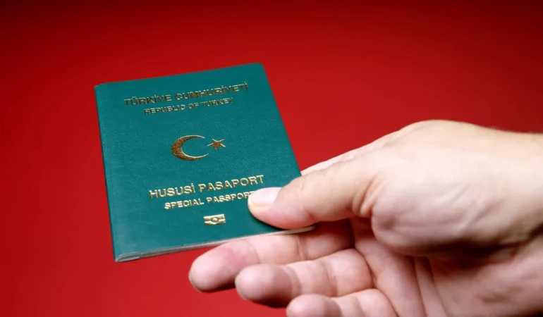 Turkiye-ve-Suudi-Arabistan-Vize-Muafiyeti-Anlasmasini-Onayladi-featured