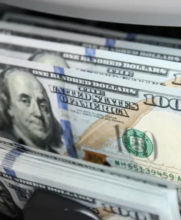Dolar-Endeksi-1.5-Yilin-Zirvesine-Yaklasti-Tahvil-Getirileri-Yukseldi-featured