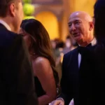 Elon-Musk8217tan-Bezos8217a-Ovgu-Uzay-Yarisi-Yeni-Bir-Boyut-Kazaniyor-featured
