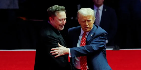 Elon Musk’tan Cumhuriyetçilere Dev Bağış