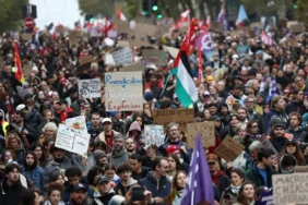 Fransa'da Protestolar Piyasaları Sarstı: Kritik Sorular Cevap Arıyor 5 Fransa8217da-Protestolar-Piyasalari-Sarsti-Kritik-Sorular-Cevap-Ariyor-featured