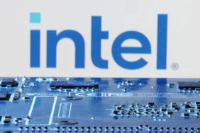 Intel (INTC) Hisse Senetlerinde Tarihi Düşüş Riski 3 Intel-INTC-Hisse-Senetlerinde-Tarihi-Dusus-Riski-featured