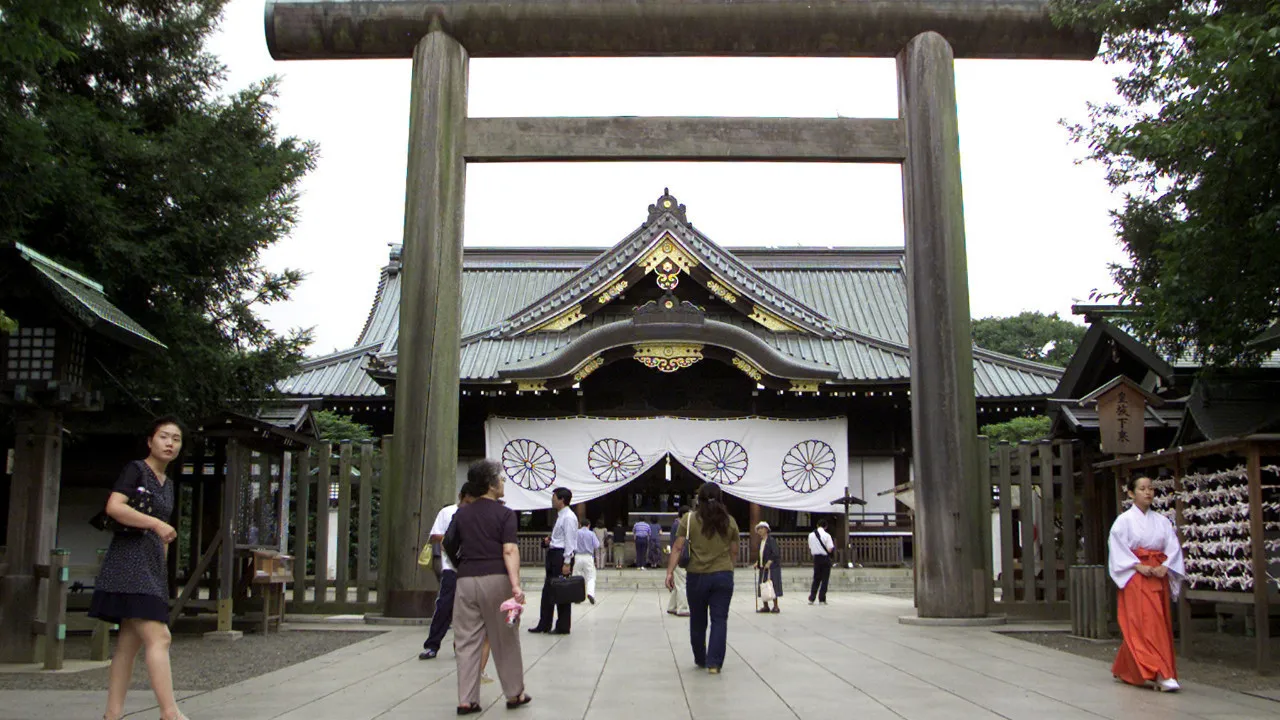 Japonya8217dan-Yasukuni-Tepkisi-Pekin8217den-Sert-Kinama-featured