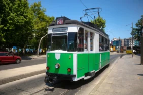 Kadikoy-Moda-Tramvayi-Bakim-Nedeniyle-Duruyor-featured