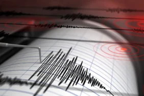 Panama8217da-7.7-Buyuklugunde-Deprem-Tsunami-Uyarisi-Yapildi-featured