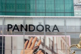 Pandora'dan Dev Mücevher Fabrikası: Üretim Kapasitesi %50 Artacak 3 Pandora8217dan-Dev-Mucevher-Fabrikasi-Uretim-Kapasitesi-50-Artacak-featured