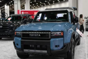 Toyota-Land-Cruiser8217larda-Yangin-Riski-105-Bin-Arac-Geri-Cagrildi-featured